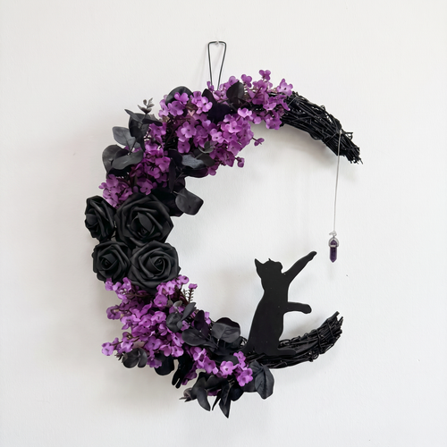 FELINE HORROR WREATHS